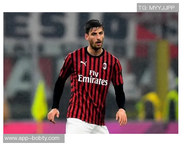 加比亚：米兰防守进步显著全队共同努力成效明显