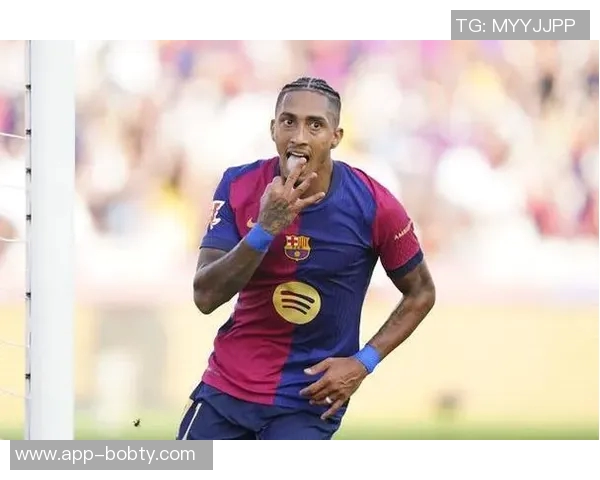 佩德里因肠胃炎缺席训练拉菲尼亚完成部分训练状态良好