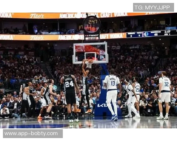 文班亚马上半场火力全开16分钟狂砍20分6板展现统治级表现