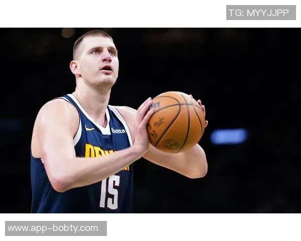 约基奇独领风骚八次30分20板10助成历史之最其他球员仅6次追赶